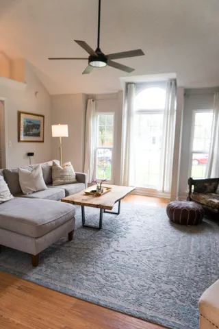 $3,200 | 827 Harbor Pl Drive, Charleston, SC 29412