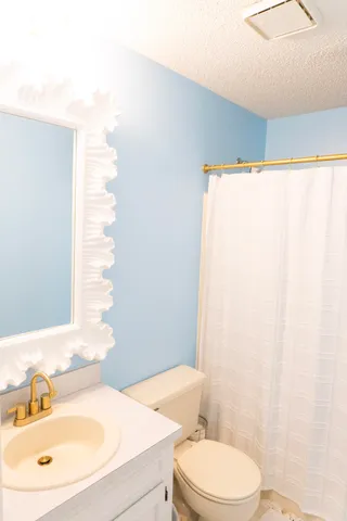 $3,200 | 827 Harbor Pl Drive, Charleston, SC 29412