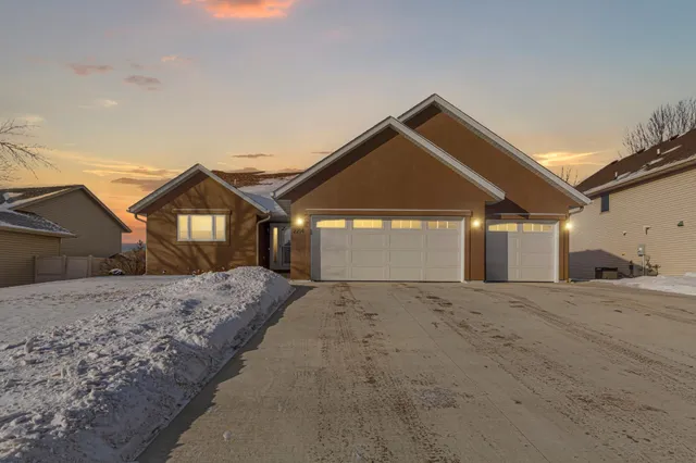 $460,000 | 2214 Hulett Avenue, Faribault, MN 55021