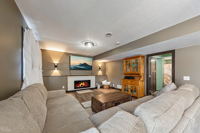 $460,000 | 2214 Hulett Avenue, Faribault, MN 55021