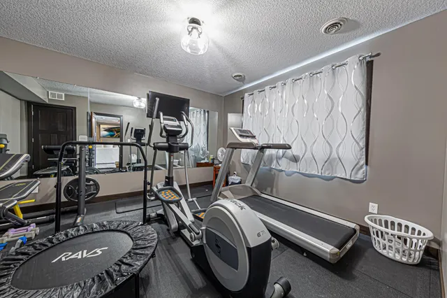 $460,000 | 2214 Hulett Avenue, Faribault, MN 55021