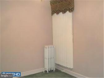 7425 Beverly Road Philadelphia, PA 19138 - Photo 2 of 7 Dining Room