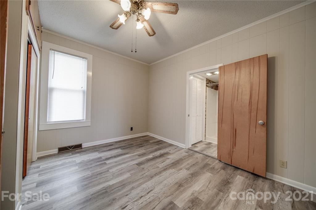 115 Falls Road Badin, NC 28009 - Photo 17 of 32 Gallery Image 17