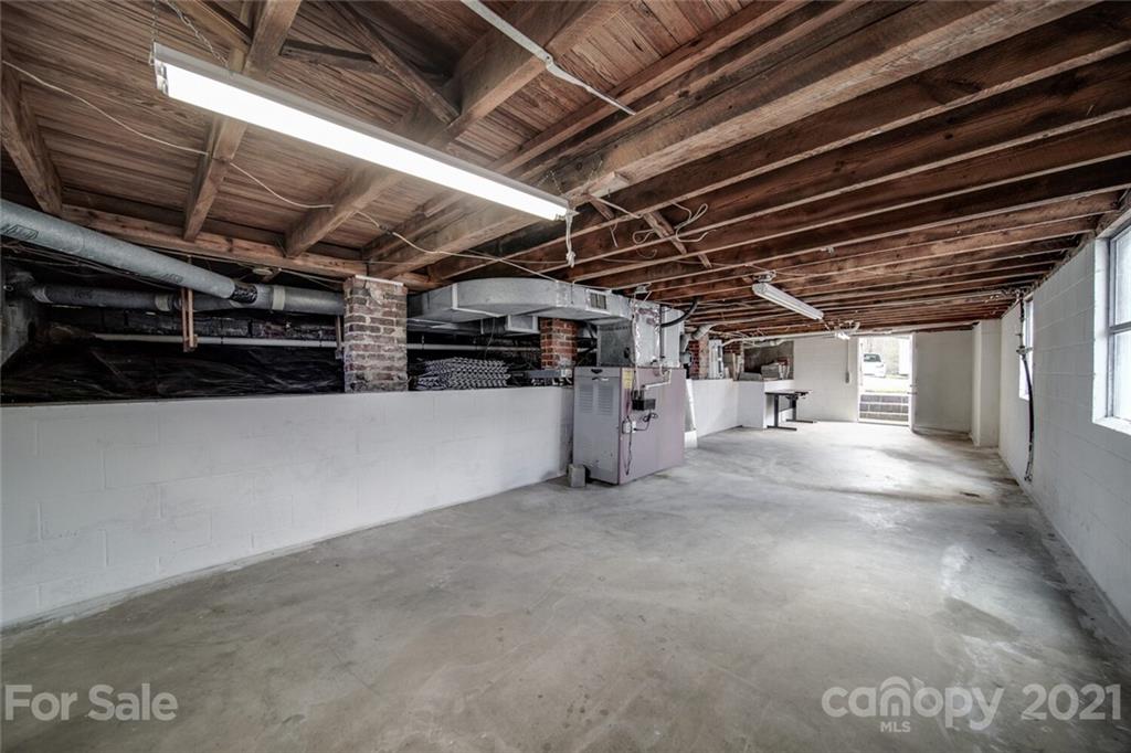 115 Falls Road Badin, NC 28009 - Photo 25 of 32 Gallery Image 25