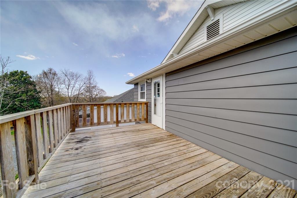 115 Falls Road Badin, NC 28009 - Photo 29 of 32 Gallery Image 29