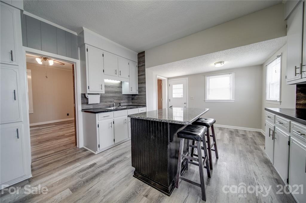 115 Falls Road Badin, NC 28009 - Photo 6 of 32 Gallery Image 6