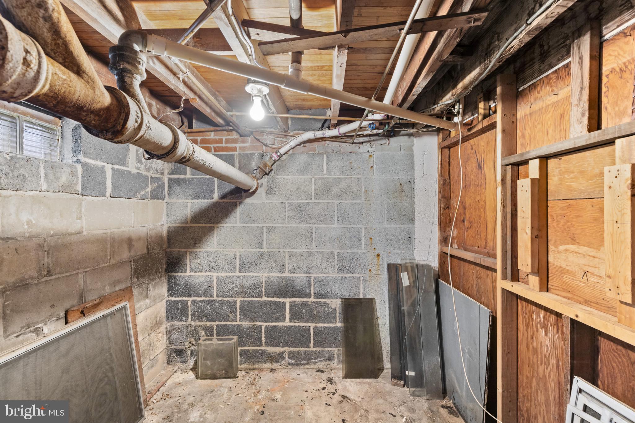 7627 Carson Avenue Baltimore, MD 21224 - Photo 23 of 38