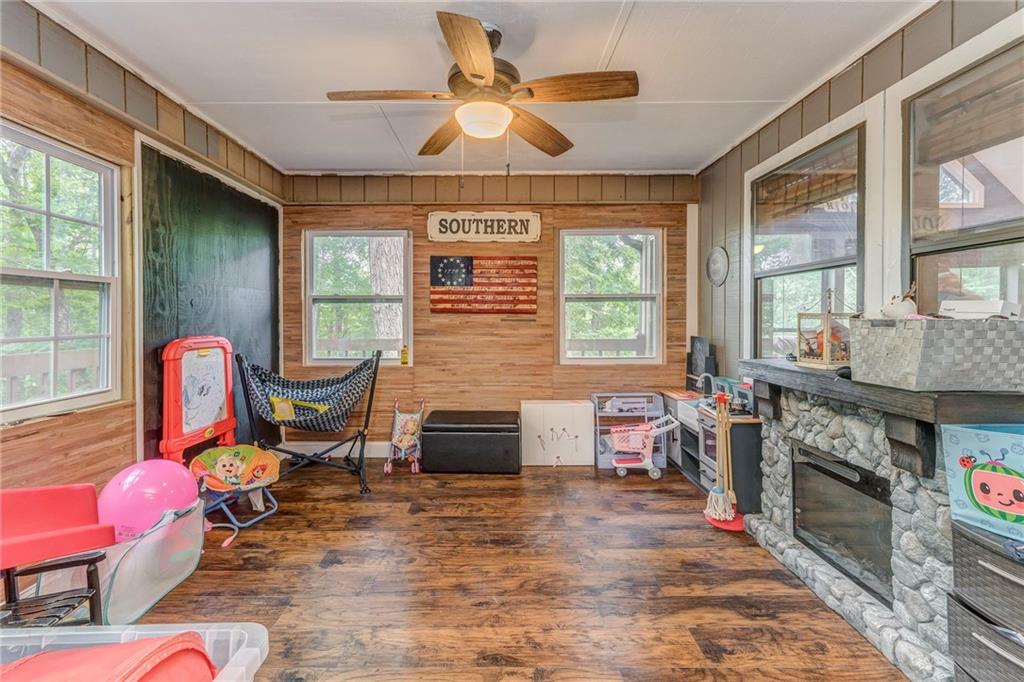 264 Fox Den Circle Jasper, GA 30143 - Photo 6 of 57