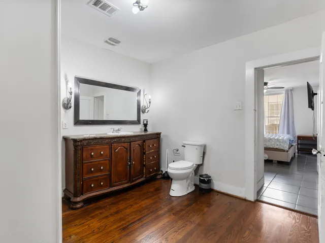 $1,975 | 2520 1st Street, Bay City, TX 77414