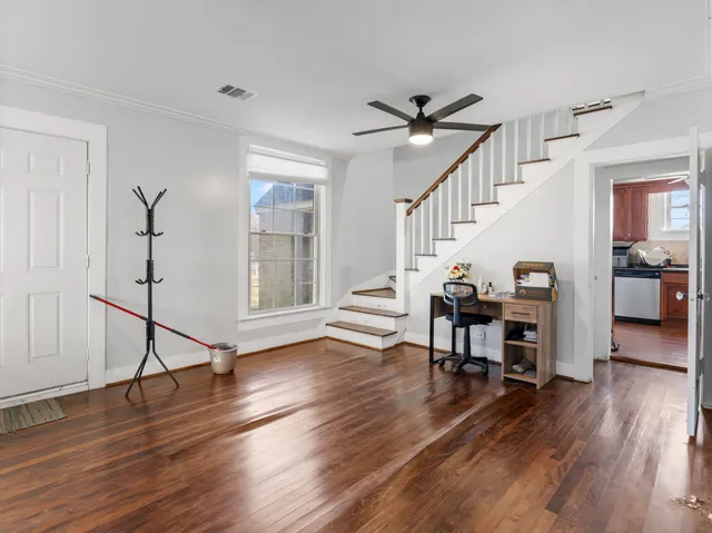 $1,975 | 2520 1st Street, Bay City, TX 77414