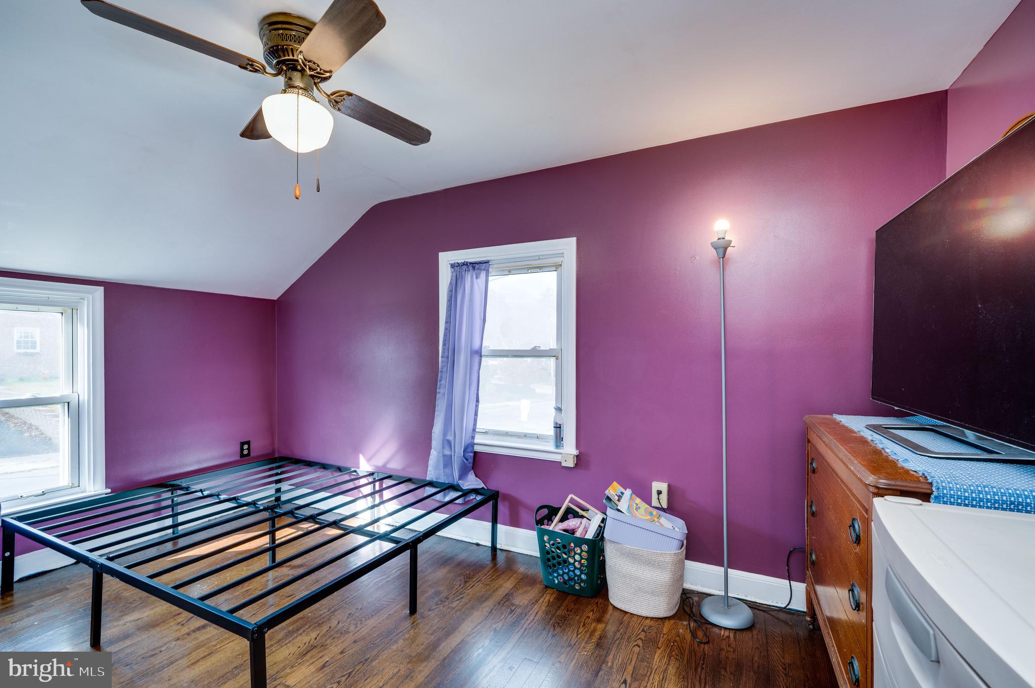 117 East Broad Street Reading, PA 19607 - Photo 24 of 33 a room with wooden furniture