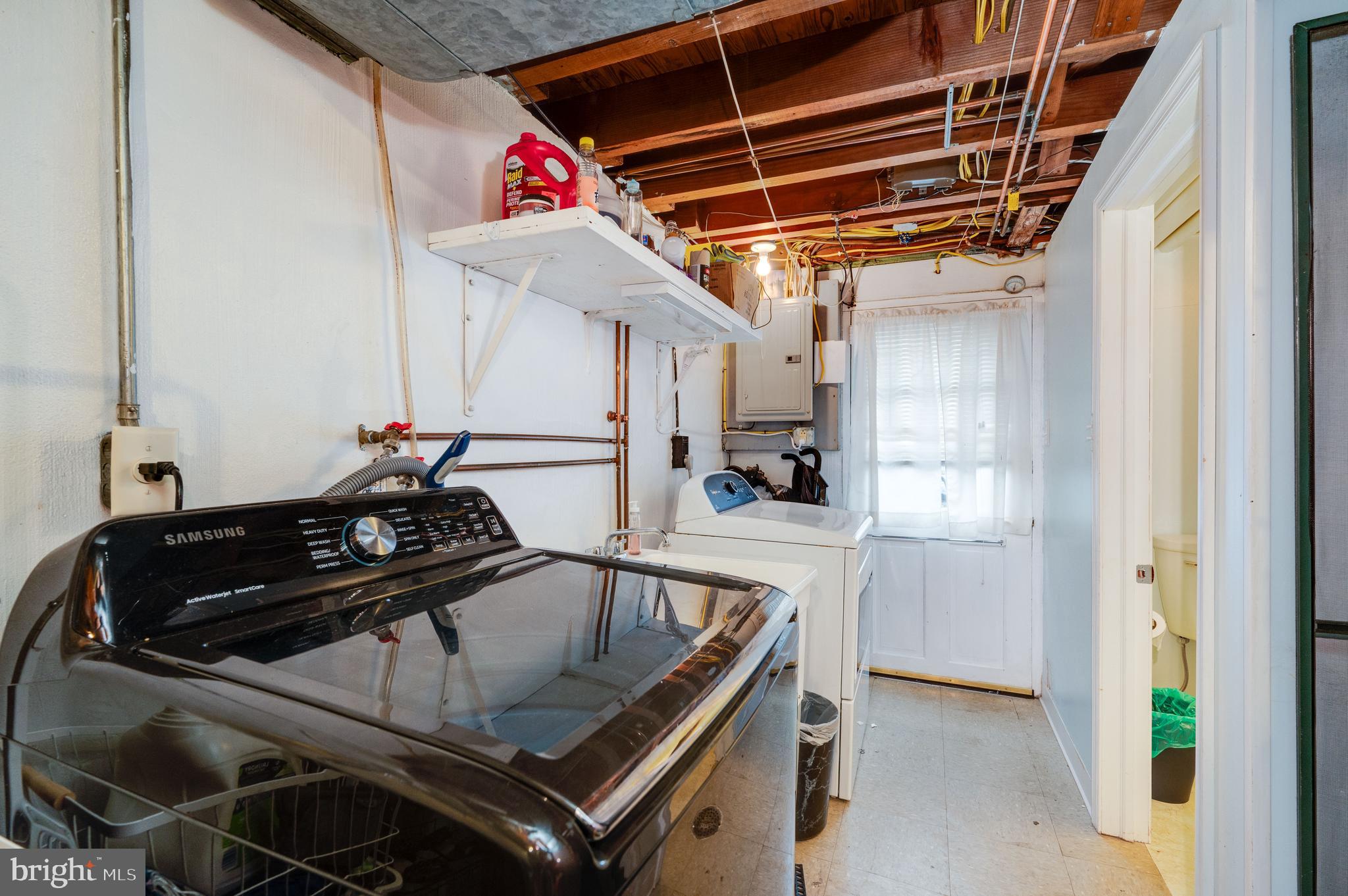 117 East Broad Street Reading, PA 19607 - Photo 26 of 33 a kitchen with a stove and a microwave