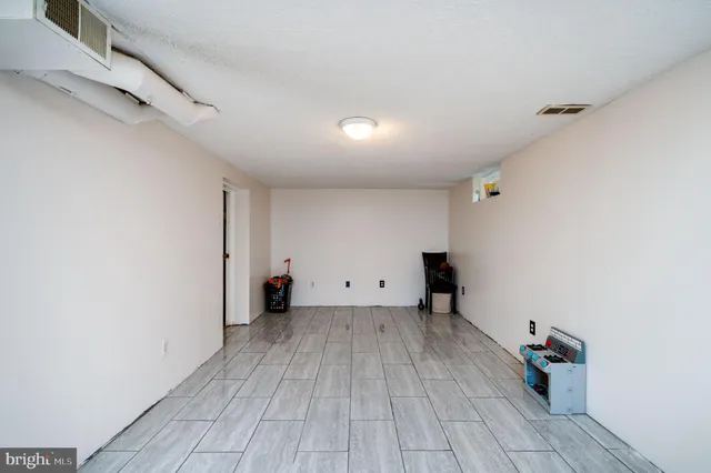 $2,350 | 117 East Broad Street, Reading, PA 19607