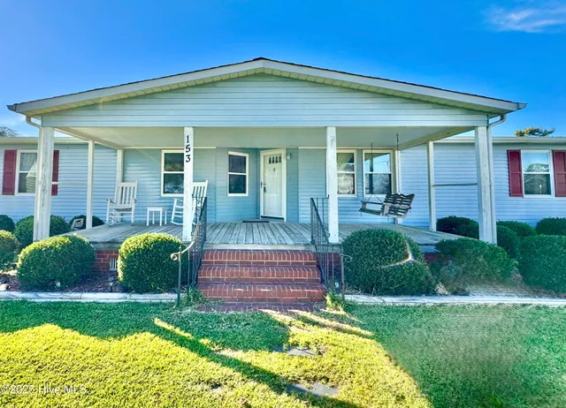 $399,900 | 153 Edgewater Drive, Grandy, NC 27939