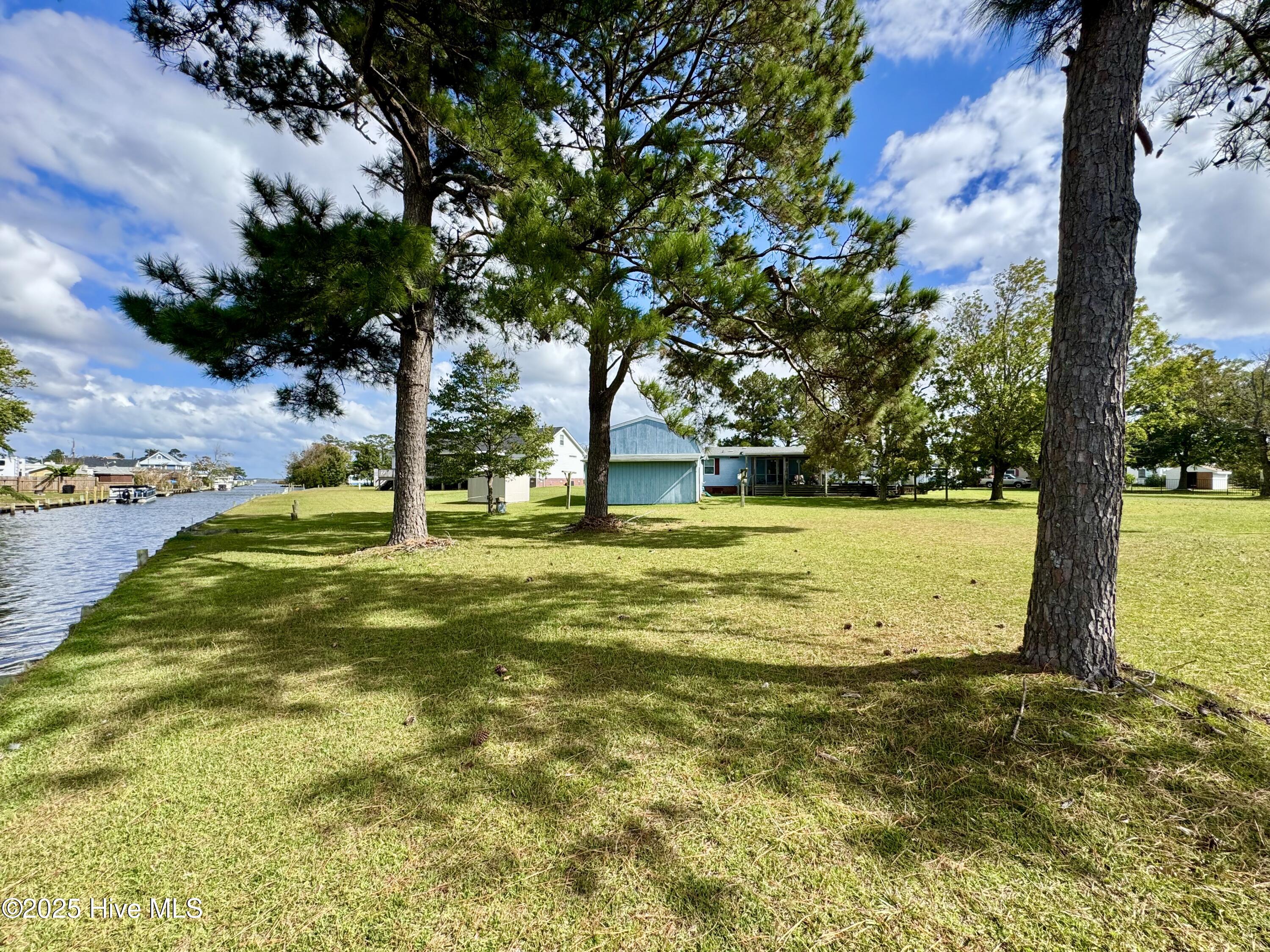 153 Edgewater Drive Grandy, NC 27939 - Photo 6 of 27 IMG_2515