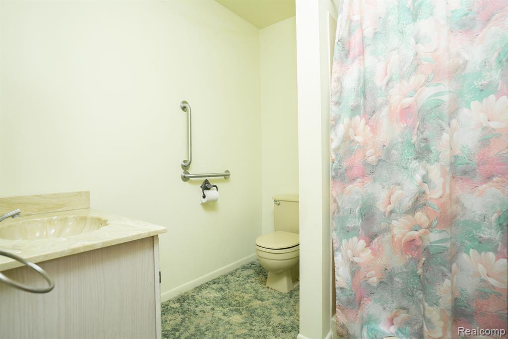 4750 North Nicholson Road Fowlerville, MI 48836 - Photo 13 of 31