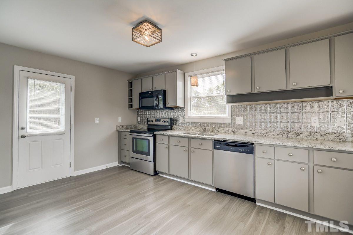 117 Camden Street Raleigh, NC 27601 - Photo 4 of 11