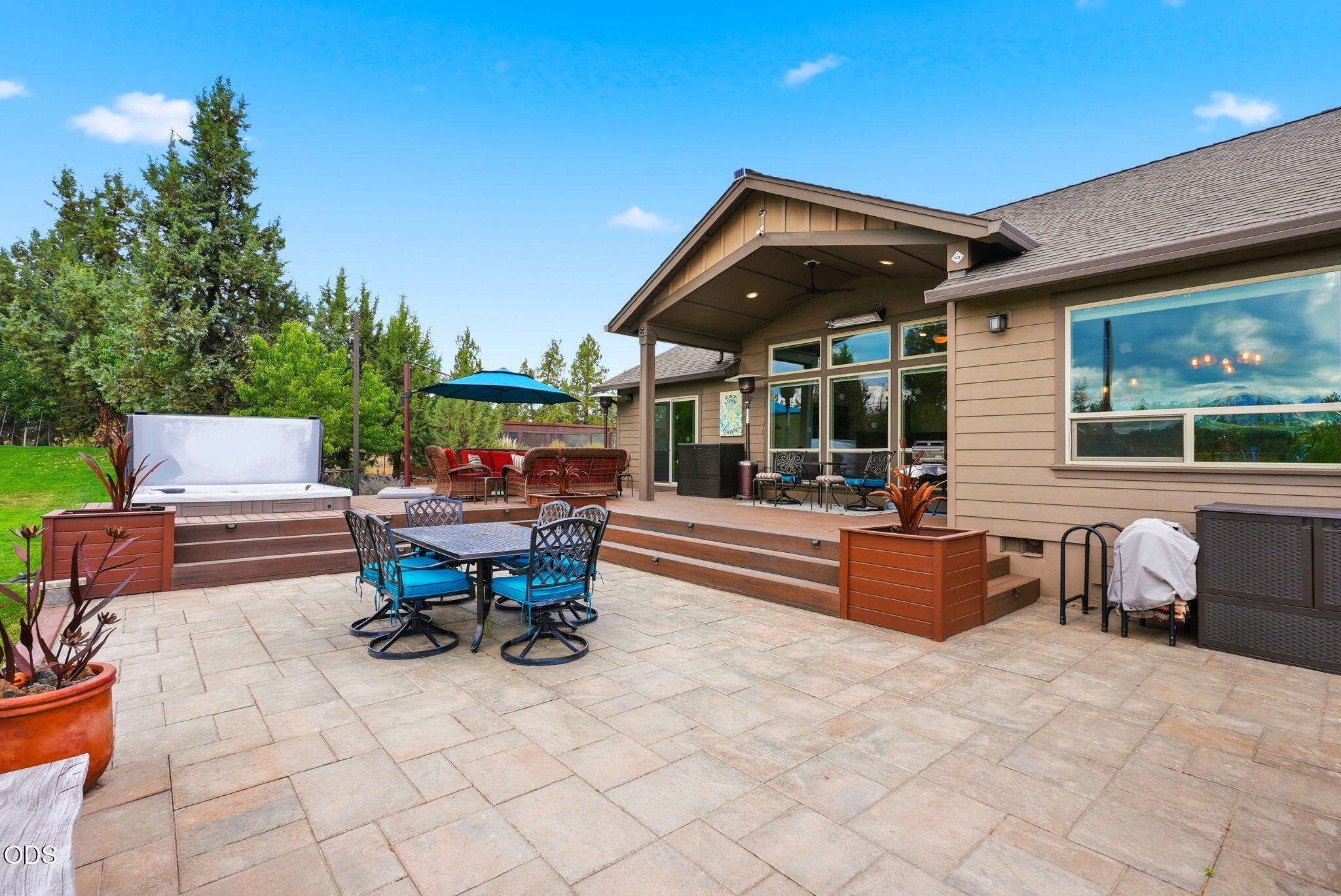 67295 Gist Road Bend, OR 97703 - Photo 49 of 57