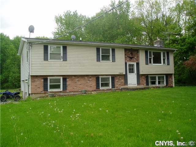 13644 Savannah Spring Lake Road Savannah, NY 13146 - Photo 1 of 1 Exterior Front