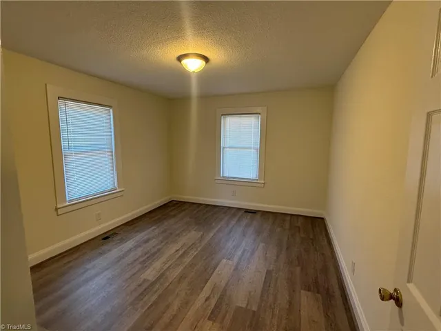 $950 | 605 Nichols Street, Madison, NC 27025