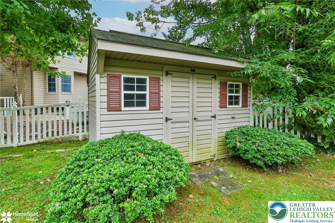 4070 Ross Road Bethlehem, PA 18020 - Photo 53 of 59