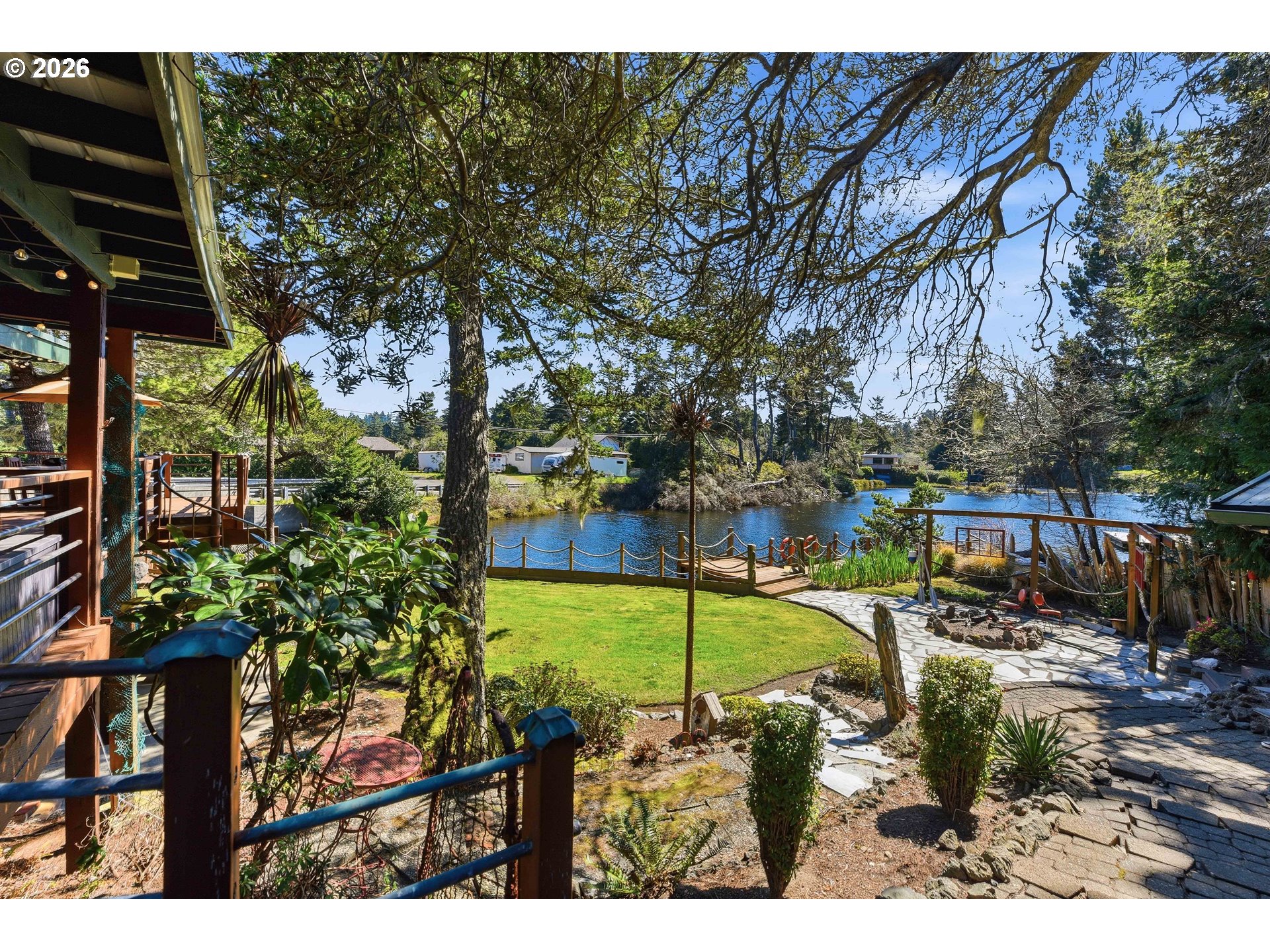 73028 Crannog Road North Bend, OR 97459 - Photo 27 of 47