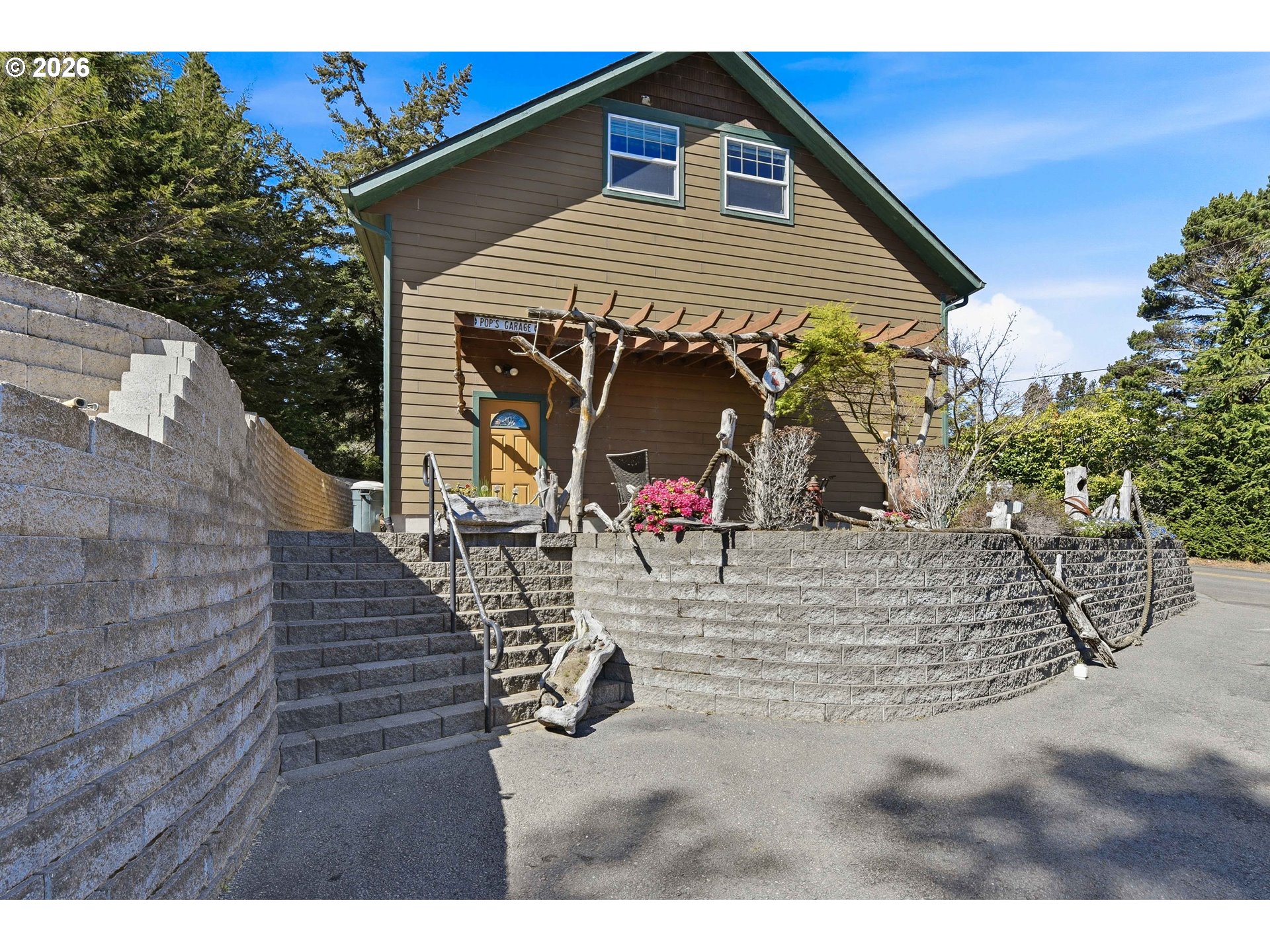 73028 Crannog Road North Bend, OR 97459 - Photo 33 of 47