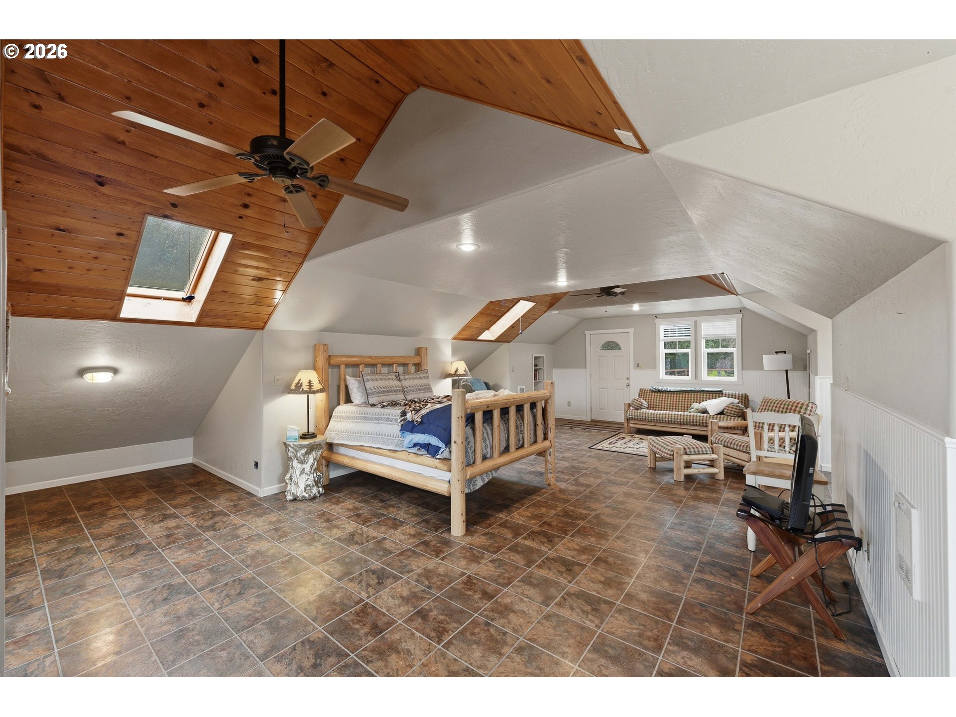 73028 Crannog Road North Bend, OR 97459 - Photo 40 of 47