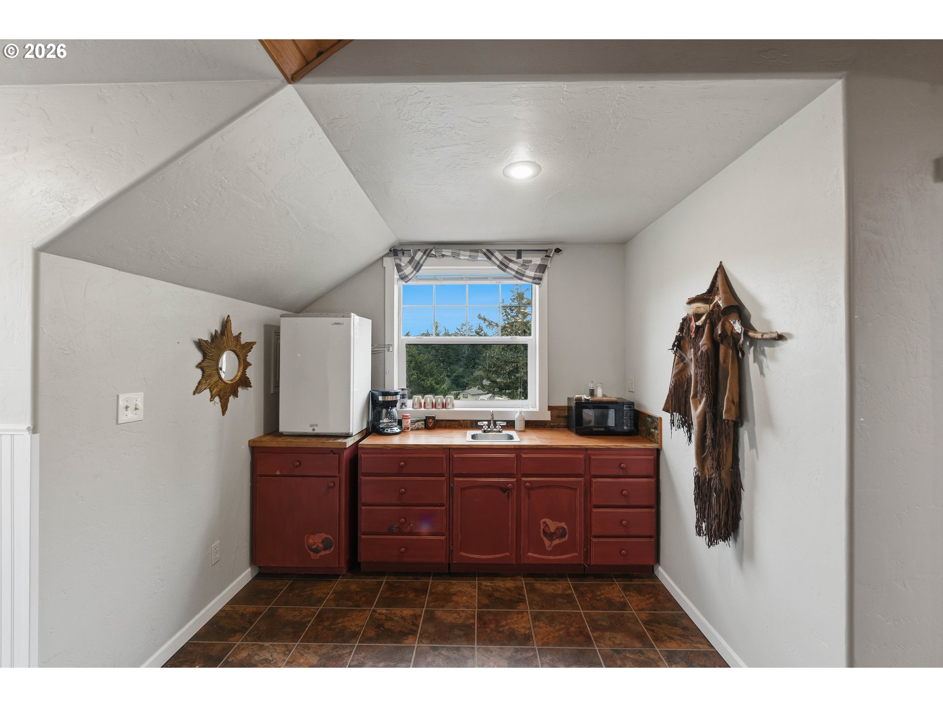 73028 Crannog Road North Bend, OR 97459 - Photo 41 of 47