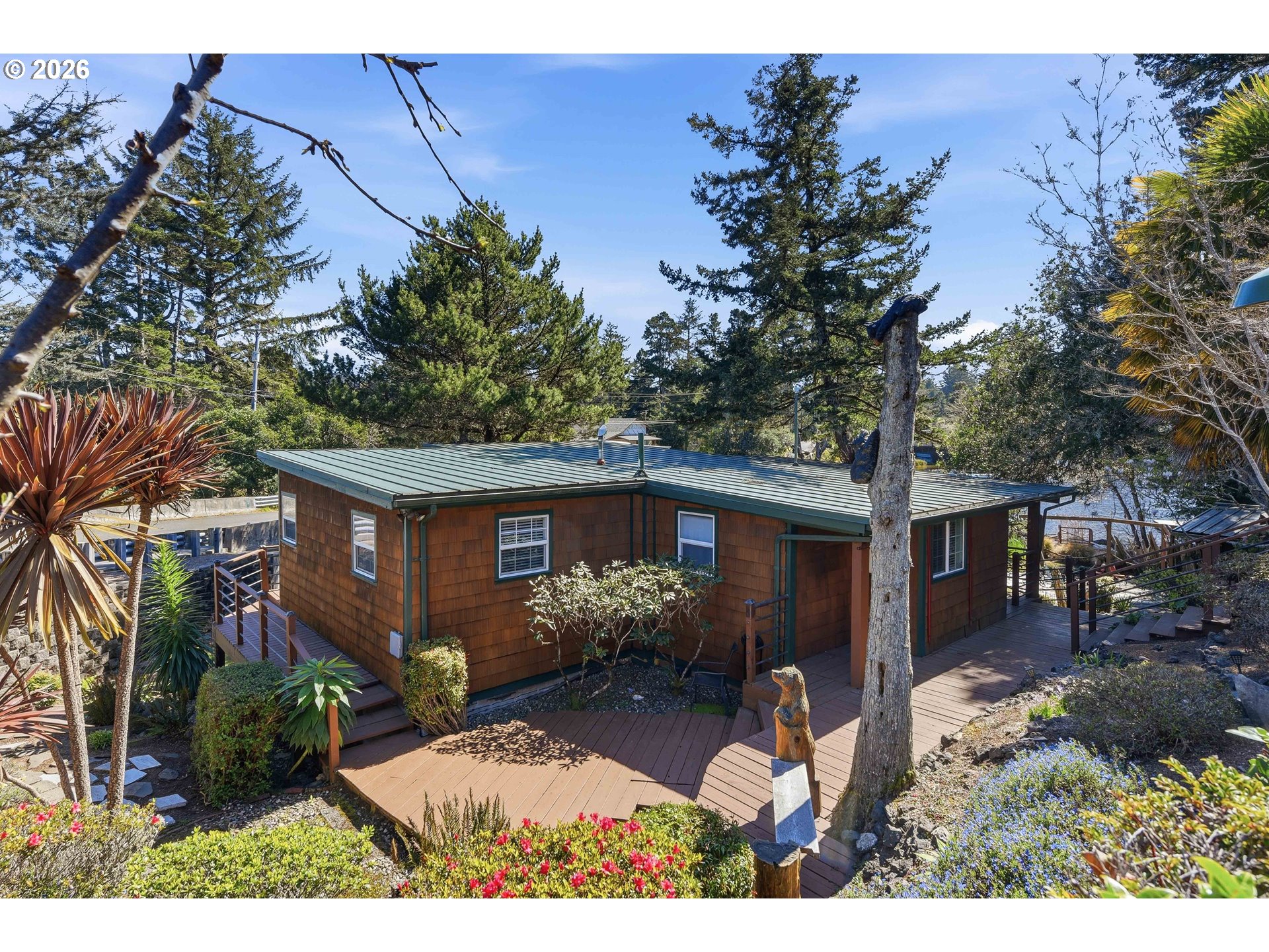 73028 Crannog Road North Bend, OR 97459 - Photo 7 of 47