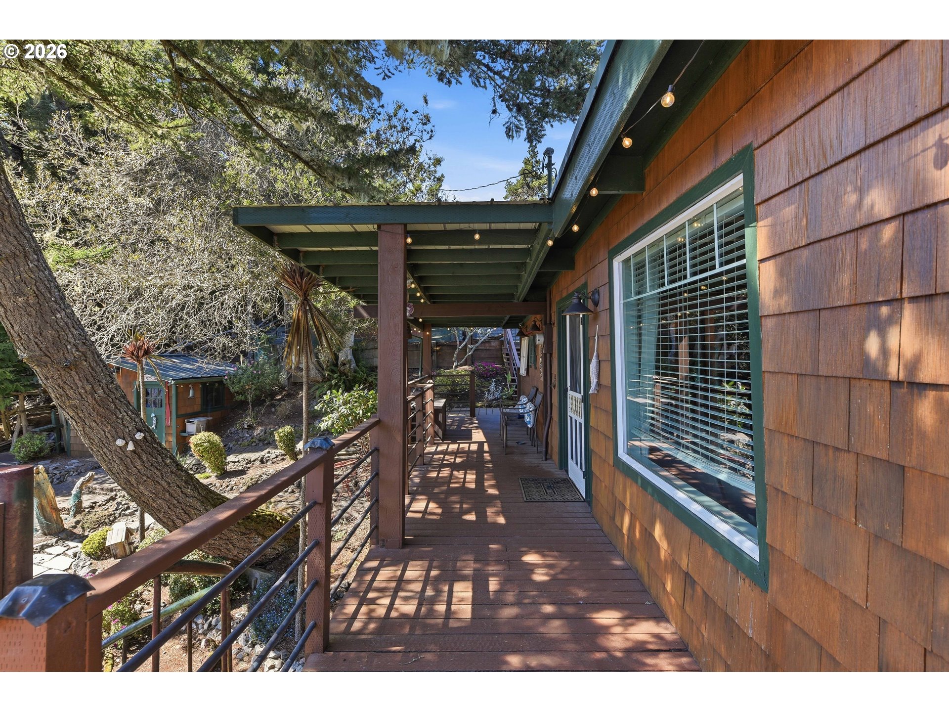 73028 Crannog Road North Bend, OR 97459 - Photo 9 of 47