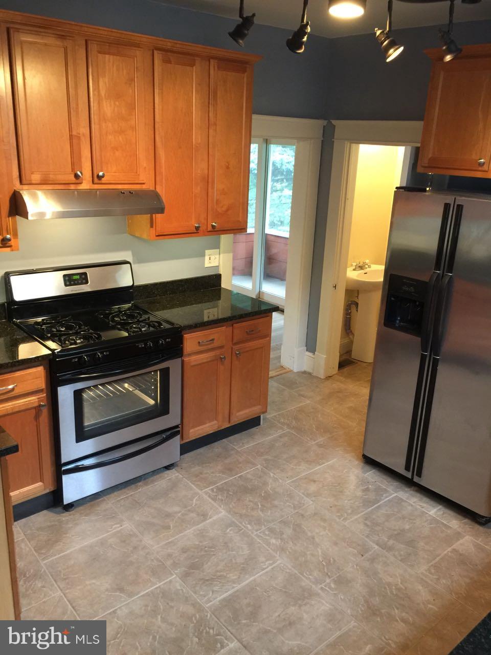 508 Hollen Road Baltimore, MD 21212 - Photo 4 of 14 Kitchen