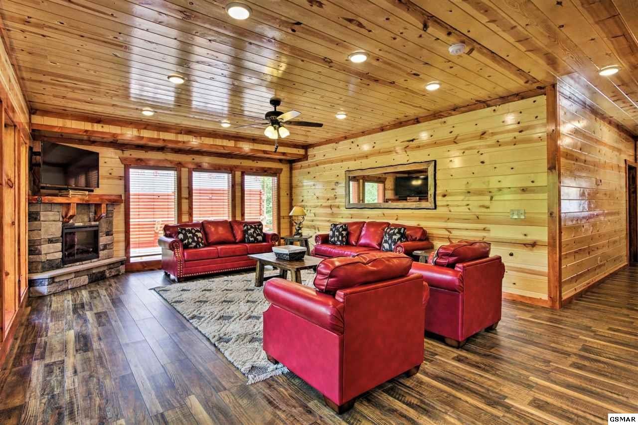 3242 Smoky Ridge Way Sevierville, TN 37862 - Photo 3 of 36 Gallery Image 3