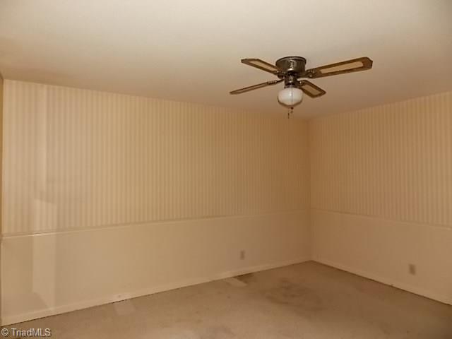 4334 Earnhardt Road Asheboro, NC 27205 - Photo 7 of 22