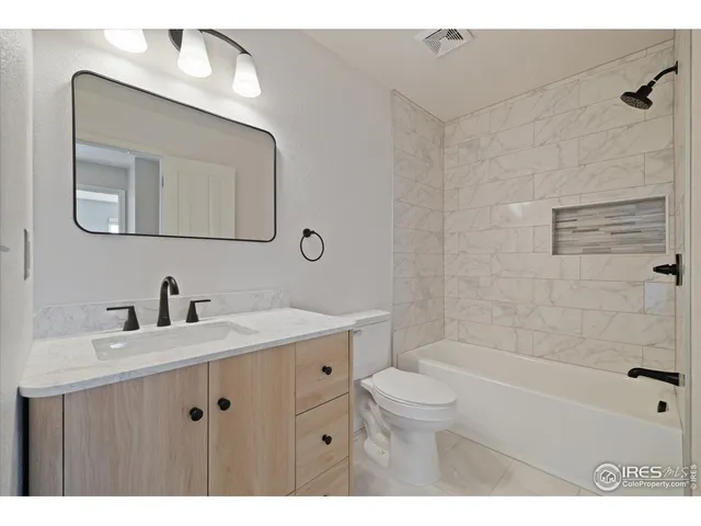 $414,500 | 805 Summer Hawk Drive, Unit 13, Longmont, CO 80504