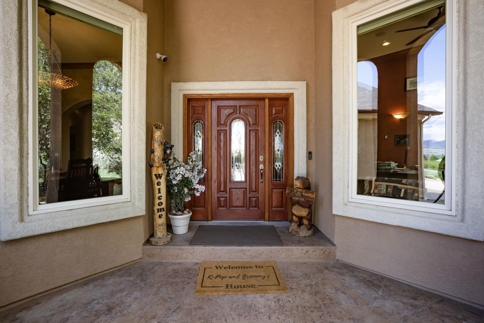 759-36 36 3/10 Road Palisade, CO 81526 - Photo 5 of 39 front view of a house with a porch
