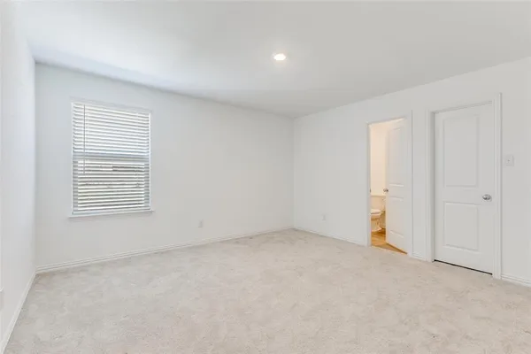 $2,650 | 10041 Elkhorn Drive, Fort Worth, TX 76179