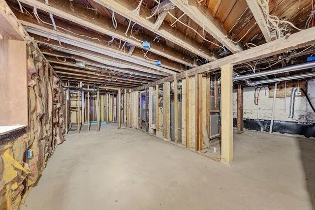 $180,000 | 605 10th Avenue Northwest, Austin, MN 55912