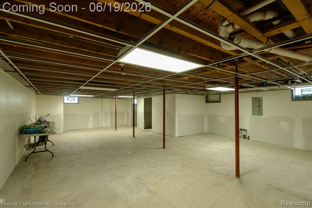 24567 Sherwood Road Belleville, MI 48111 - Photo 42 of 49