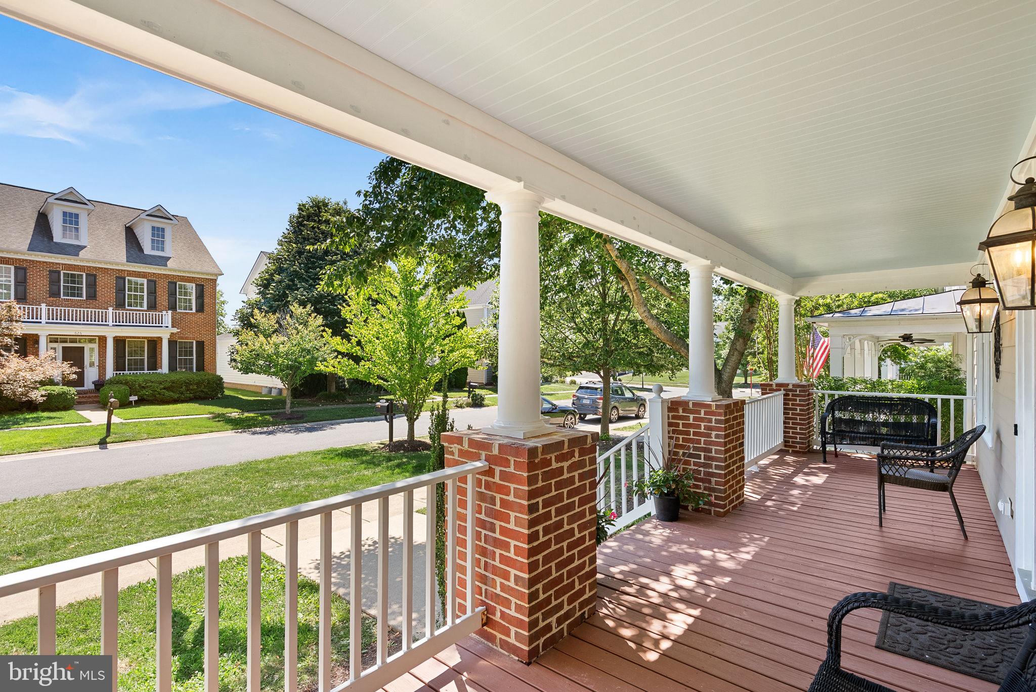 627 Kinvarra Place Purcellville, VA 20132 - Photo 2 of 65