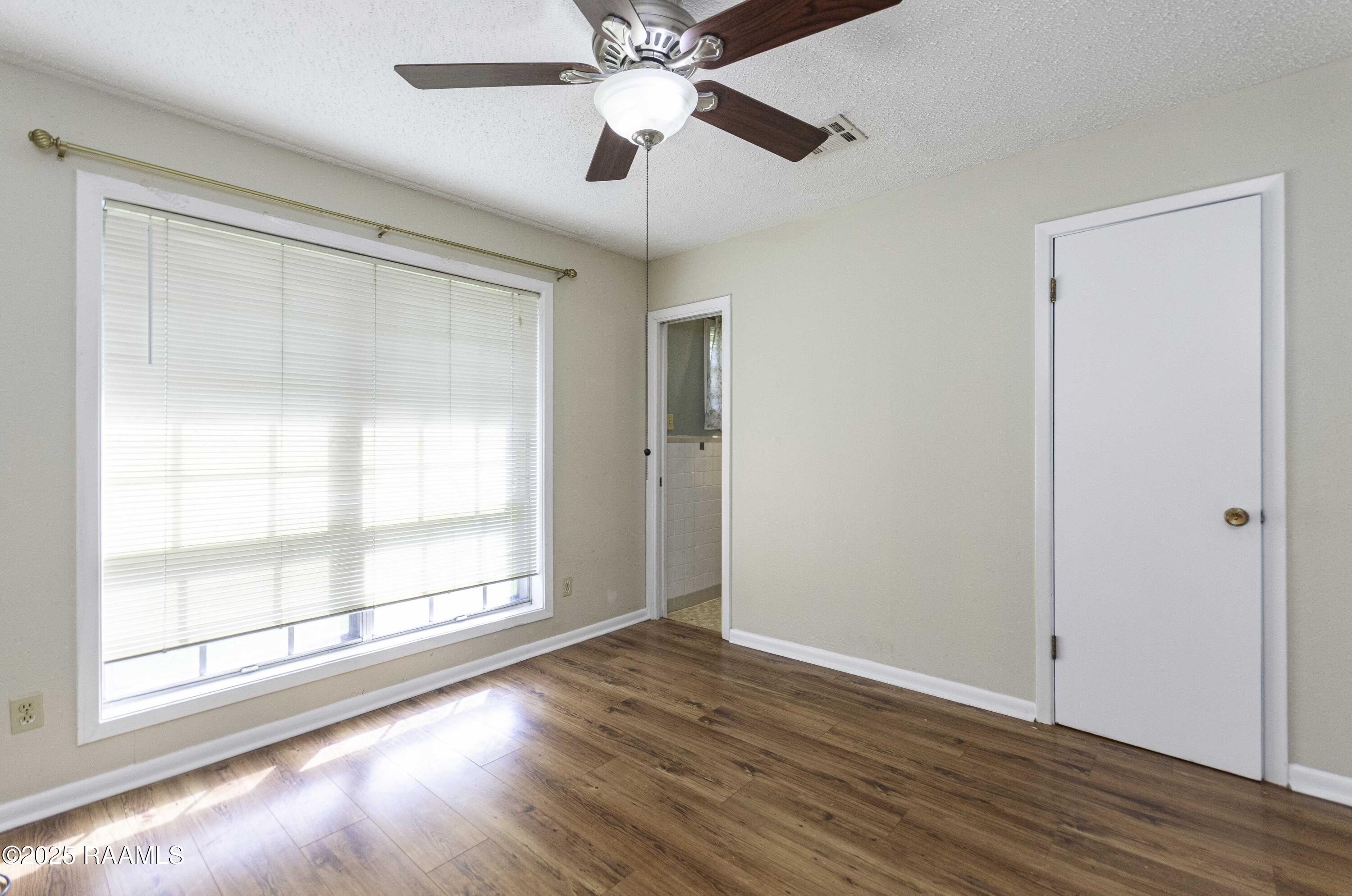 101 South Wakefield Drive Lafayette, LA 70503 - Photo 15 of 28 Master Bedroom 2 (5)