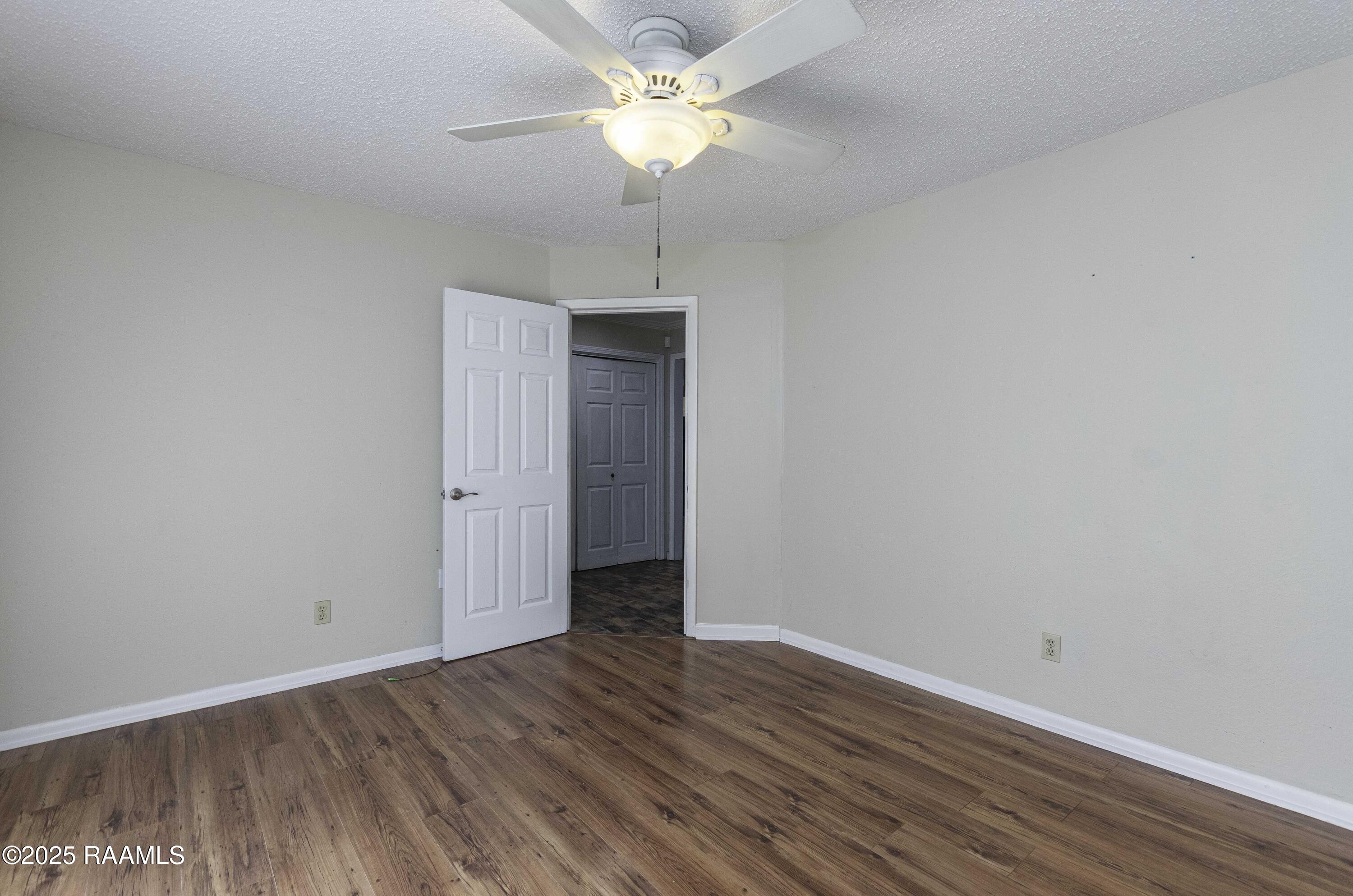 101 South Wakefield Drive Lafayette, LA 70503 - Photo 25 of 28 2nd Bedroom 2 (6)