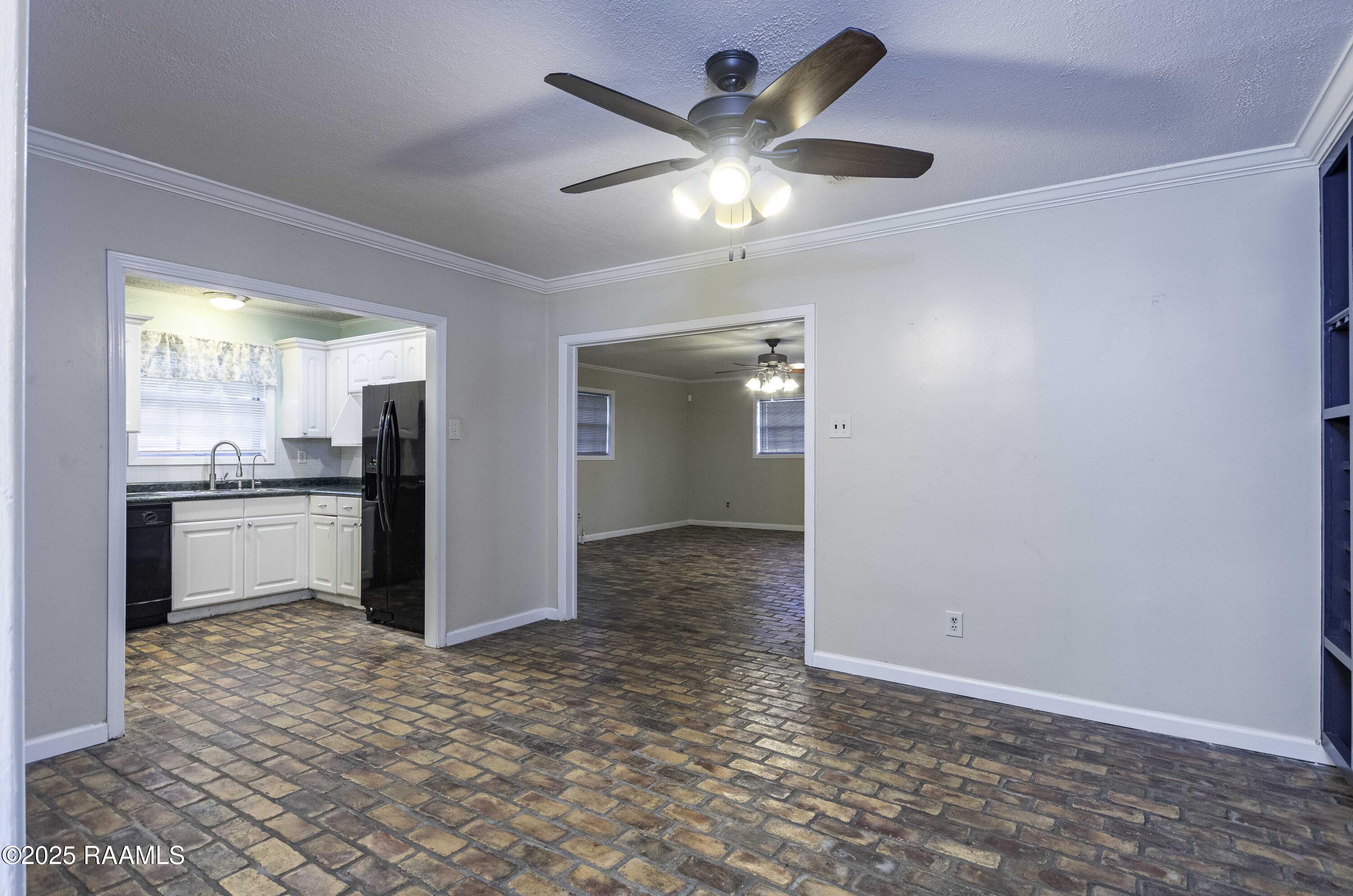101 South Wakefield Drive Lafayette, LA 70503 - Photo 9 of 28 Dining Area 2 (5)
