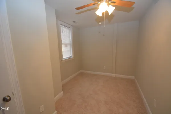 a view of empty room with window