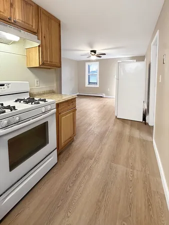 $2,625 | 127 Howard Street, Unit 1, Lawrence, MA 01841