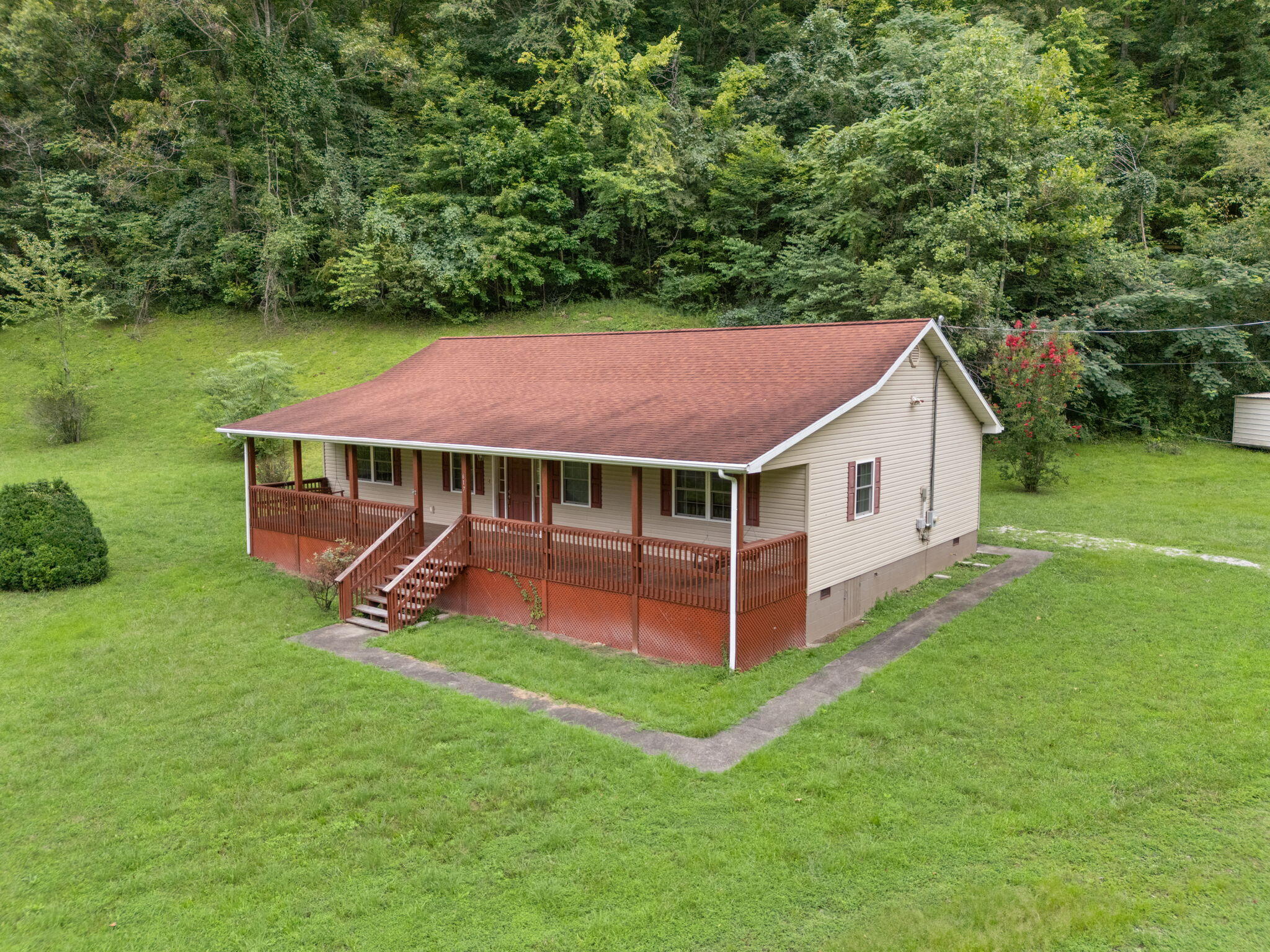 617 Big Willard Road Busy, KY 41723 - Photo 46 of 63 43-web-or-mls-DJI_20250804160116_0244_D