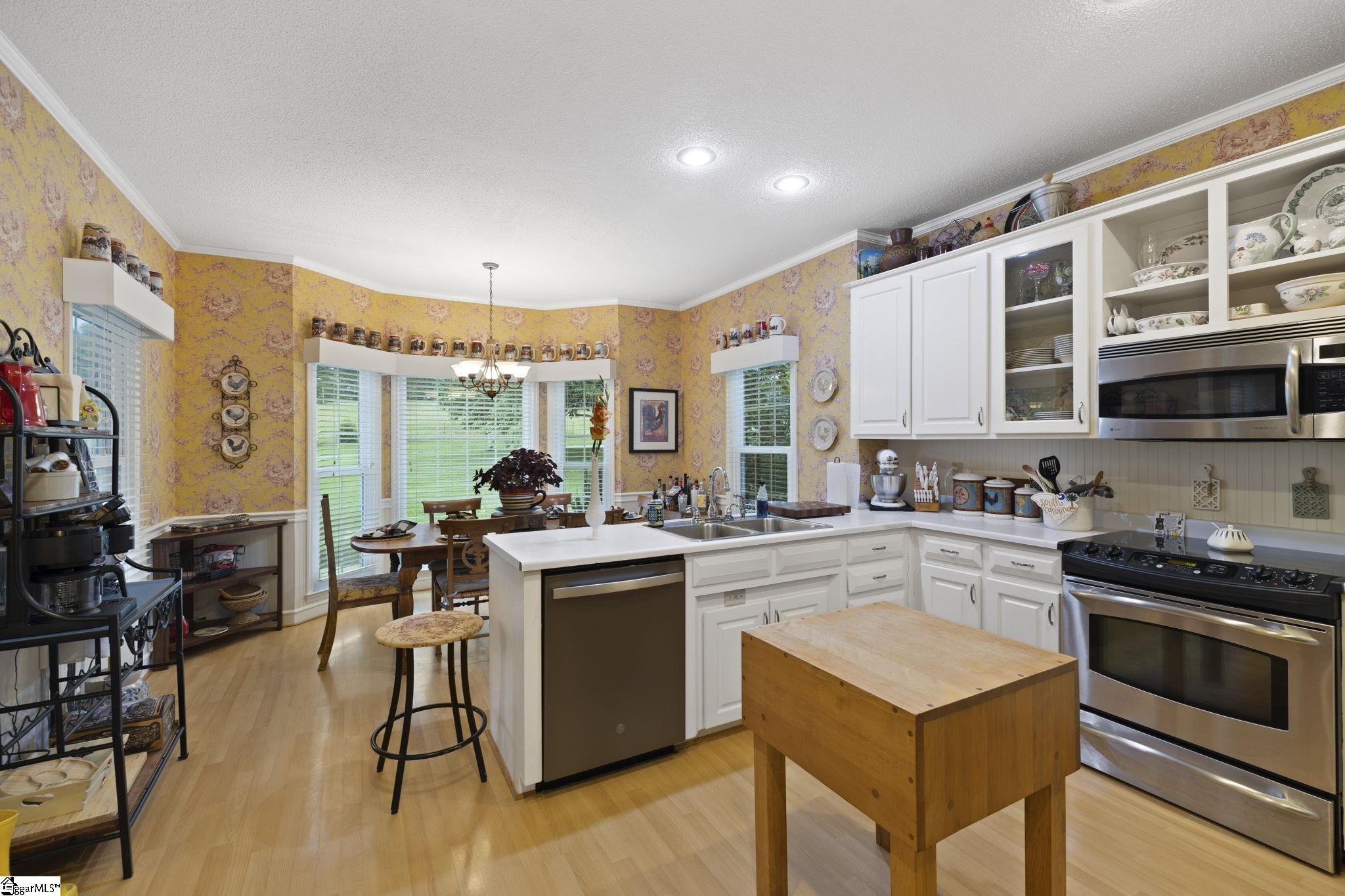 95 State Rd S-42-9964 Spartanburg, SC 29306 - Photo 16 of 35