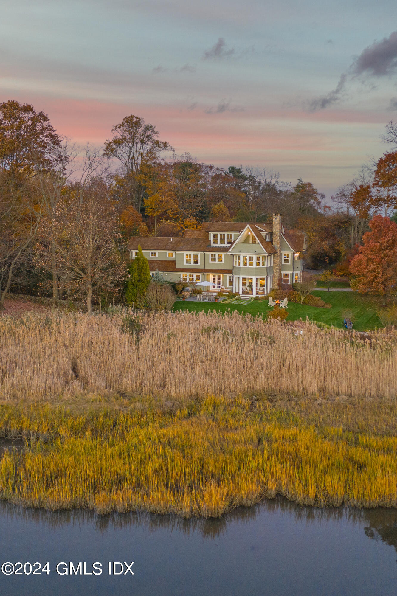 65 Wallacks Drive Stamford, CT 06902 - Photo 7 of 53 5. from waterside
