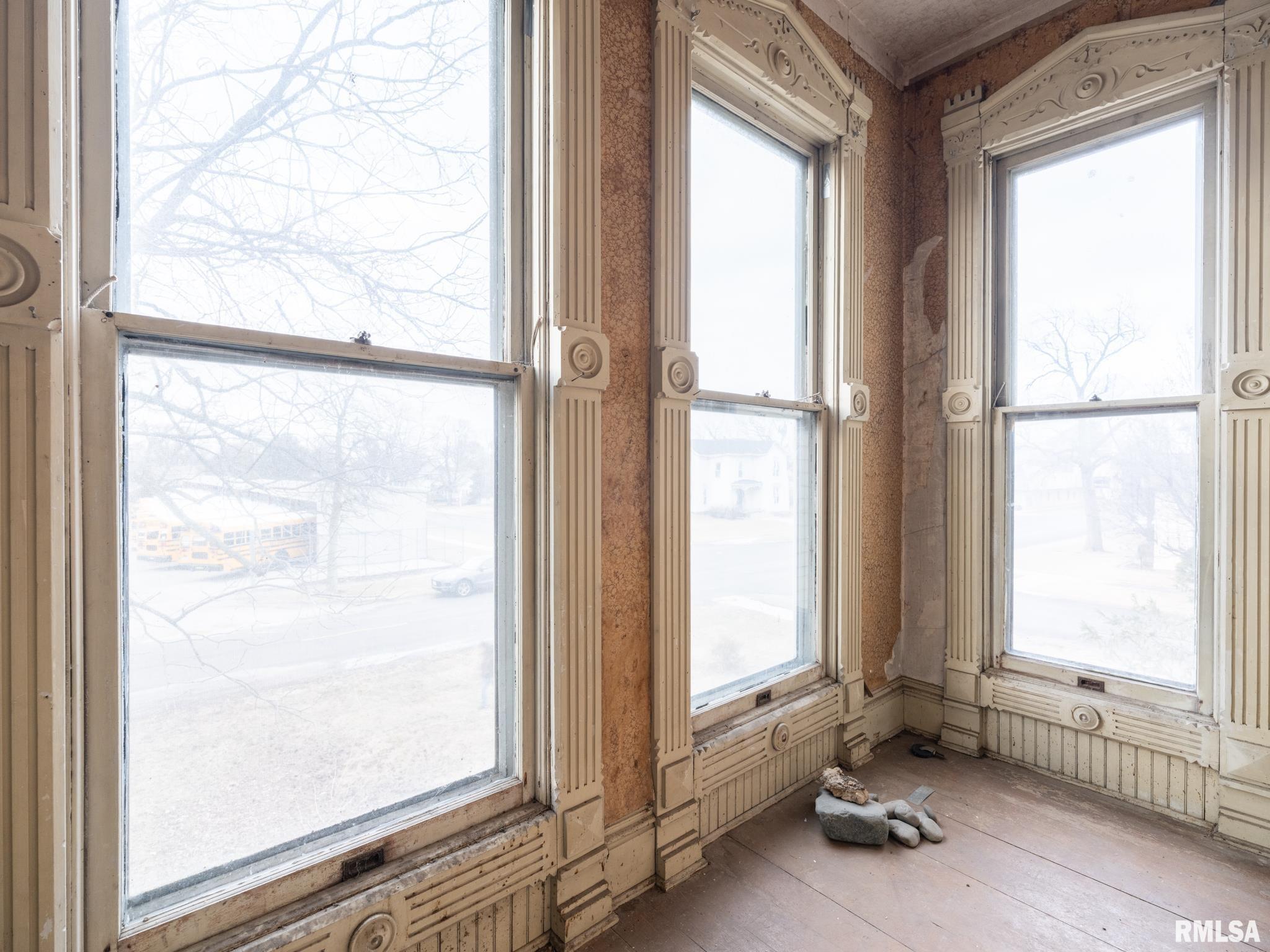 113 North 3rd Street Dunlap, IL 61525 - Photo 15 of 73