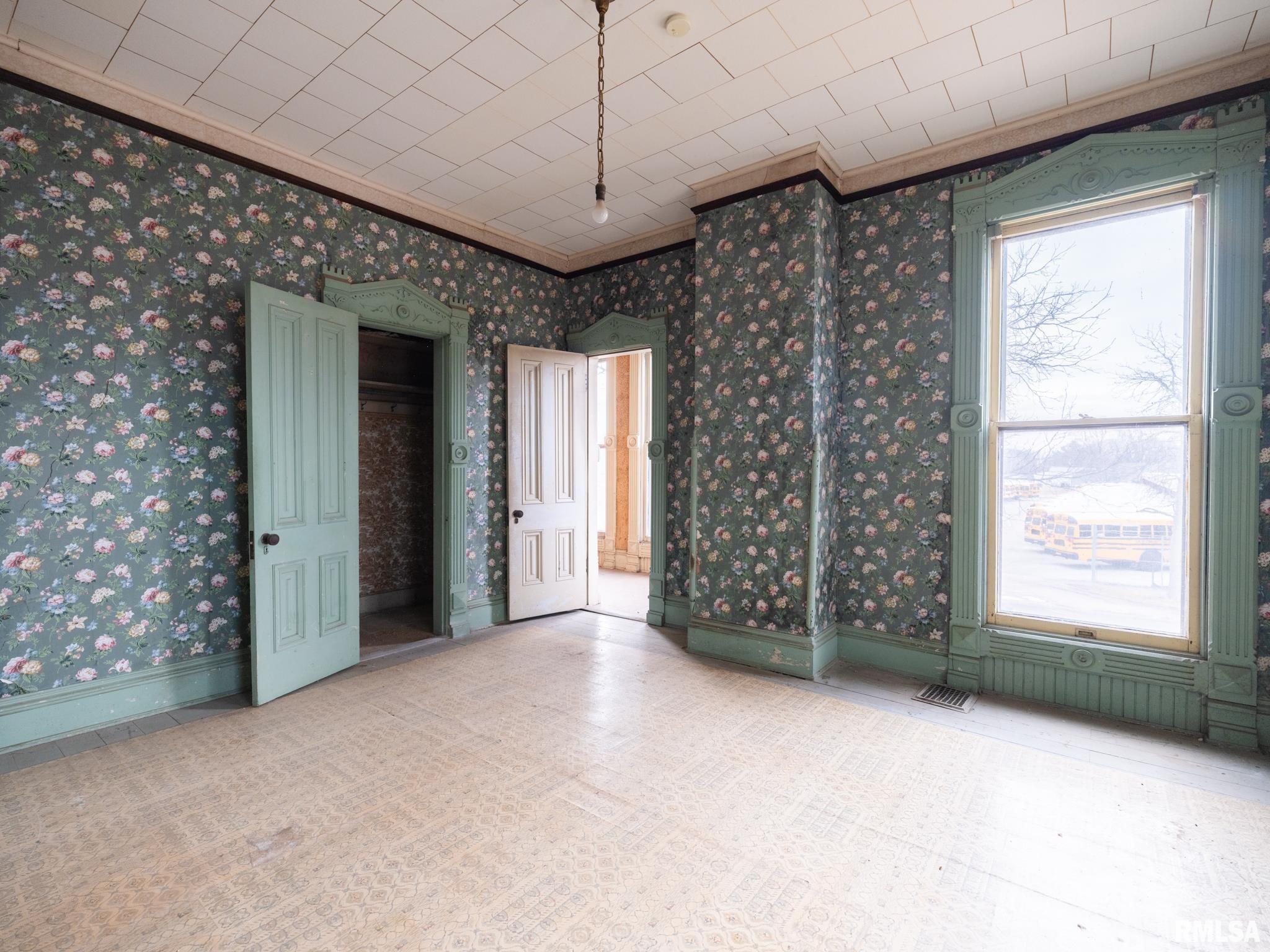 113 North 3rd Street Dunlap, IL 61525 - Photo 19 of 73